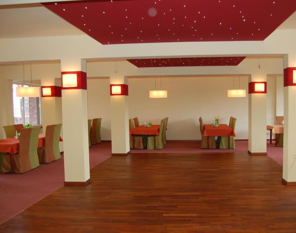 Hotel Europa Гижицко Екстериор снимка